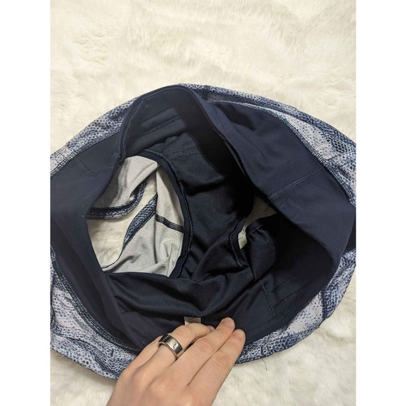 Lululemon Run Times Shorts Size 4 - Picture 5 of 5